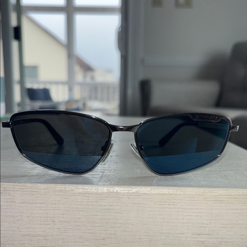 Men’s XL Balenciaga™ BB0277S 003 60 - Gunmetal/Blueflash sunglasses - Picture 3 of 10